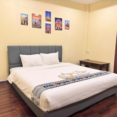 Yula Hotel Thatluang فيينتيان المظهر الخارجي الصورة